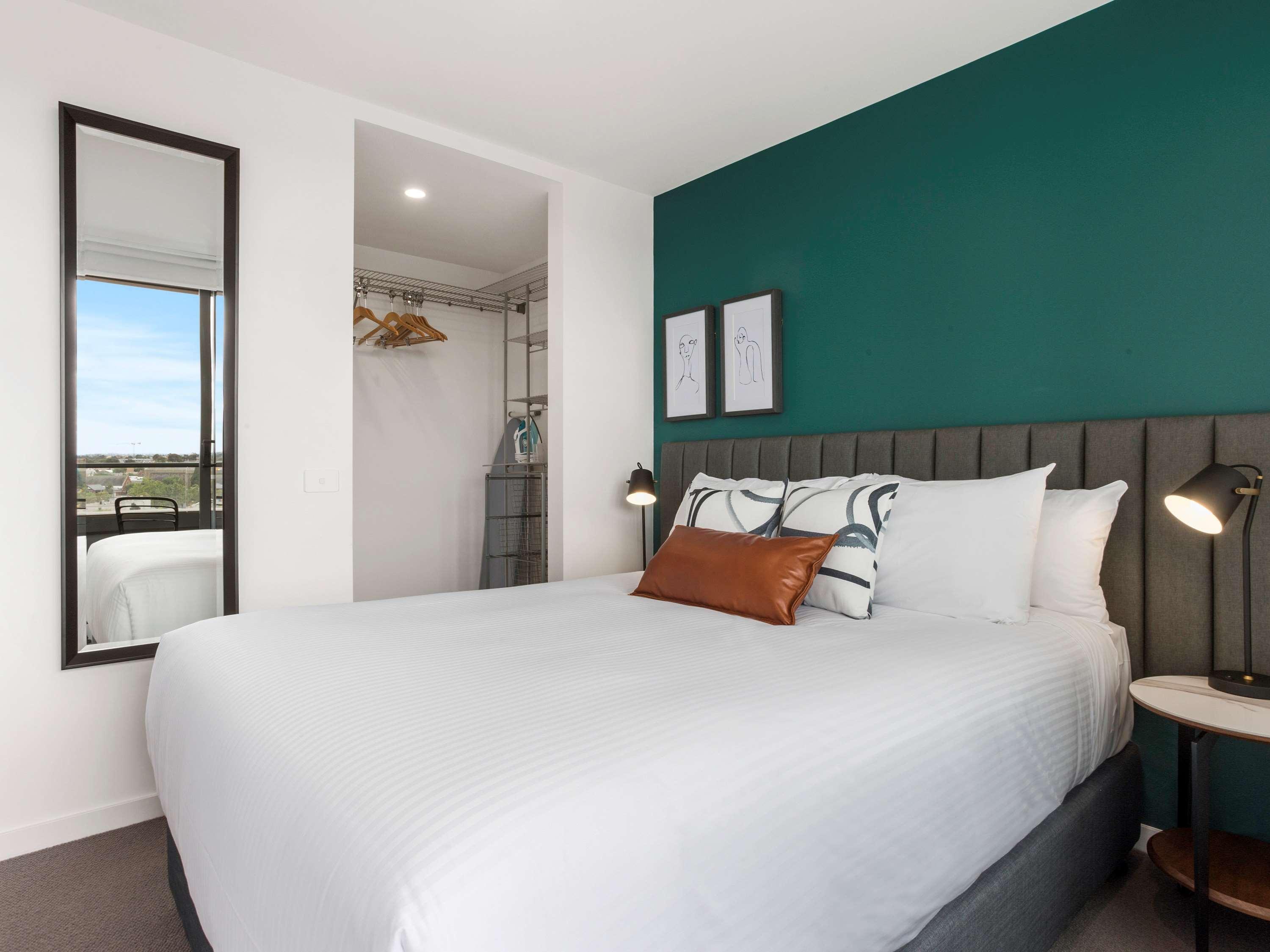 The Sebel Melbourne Moonee Ponds Hotel Bagian luar foto